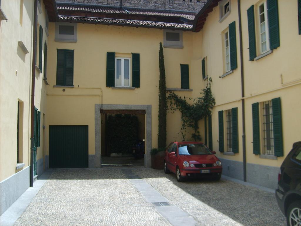 Le Tre Porte Como Vacanze Exterior foto